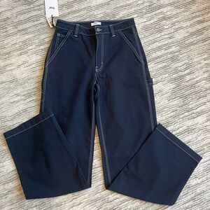 **NWT** Aritzia TNA Navy Utility Pants with White Stitching Size 4